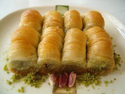 tatli gnder Essiz lezzette 1 kilo Fistikli Sari Burma  Ankara Ufuktepe iek online iek siparii 