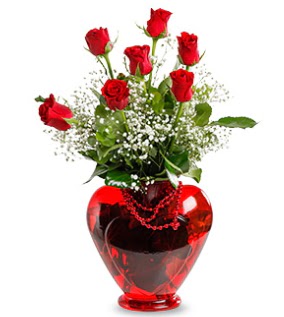 Kalp cam içinde 7 adet kırmızı gül  Ankara şentepe internetten çiçek siparişi 