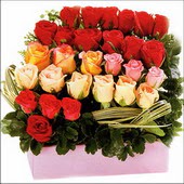 15 adet renkli gül ve cam   Ankara Keçiören çiçek siparişi vermek 