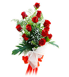 11 adet kirmizi güllerden görsel sölen buket  Ankara Keçiören uluslararası çiçek gönderme 