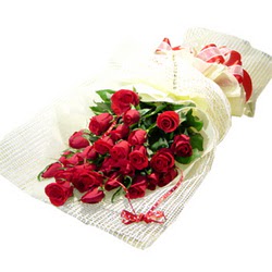 Çiçek gönderme 13 adet kirmizi gül buketi  Ankara esertepe çiçek yolla , çiçek gönder , çiçekçi  