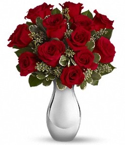  Ankara Keçiören uluslararası çiçek gönderme   vazo içerisinde 11 adet kırmızı gül tanzimi