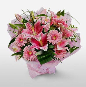 1 dal kazablanka ve kır çiçek görsel buketi  Ankara bağlum online çiçek gönderme sipariş 