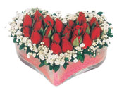  Ankara Keçiören online çiçekçi , çiçek siparişi  mika kalpte kirmizi güller 9 