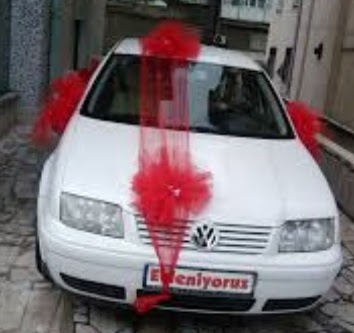  Ankara Keçiören güvenli kaliteli hızlı çiçek  çiçeksiz gelin arabası süslemesi