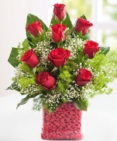 Cam içerisinde 9 adet kırmızı gül  Ankara bağlum online çiçek gönderme sipariş 