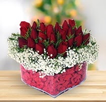 15 kırmızı gülden kalp mika çiçeği  Ankara esertepe çiçek yolla , çiçek gönder , çiçekçi  