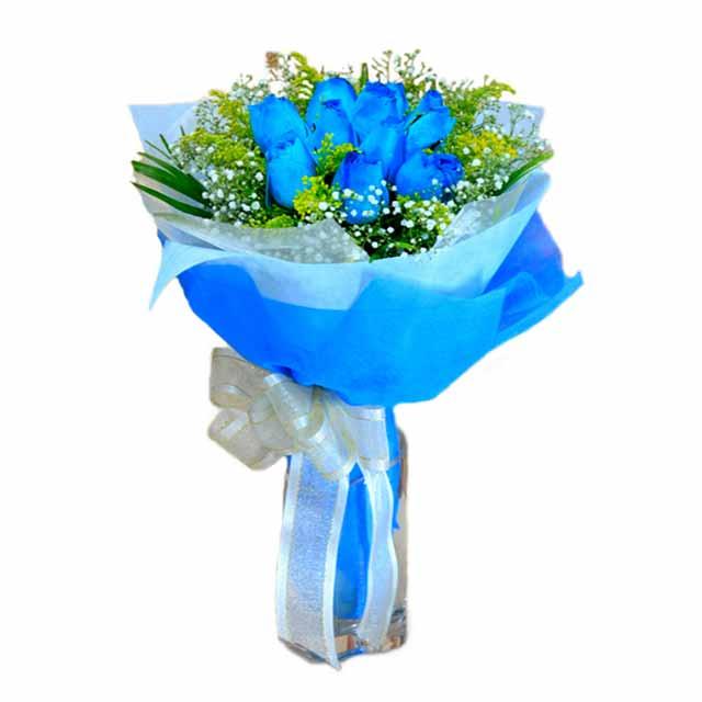 7 adet mavi gül buketi  Ankara kızlarpınarı yurtiçi ve yurtdışı çiçek siparişi 