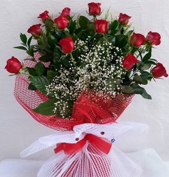 Kız isteme çiçeği buketi 13 adet kırmızı gül  Ankara Etlik çiçek gönderme 